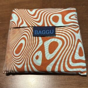 BAGGU Standard Reusable Bag NWOT Trippy Swirl Pool